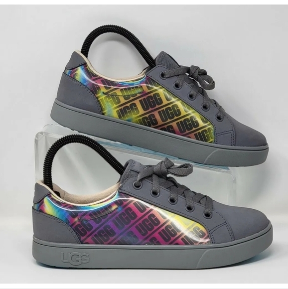 UGG Zilo Chromatic UGG Sneaker Big Kids Size 5 1122310K New